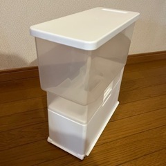 【決まりました】米びつ　5キロ　ホワイトの画像