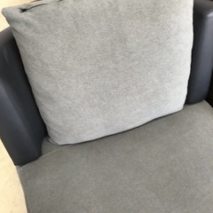 カウチソファー の画像