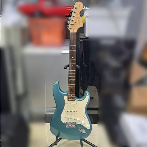 Squier by Fender ストラトキャスター　ブルー　エレキギター