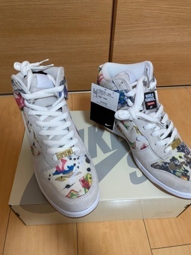 Supreme × Nike SB Dunk High 