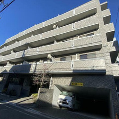 リノベ済み！マンション内にトレーニングジム、サウナ等の施設があり無料で使用可能！㊗１ヵ月無料+仲介手数料㊗北区志茂４丁目　2LDK物件　オートロック！の画像