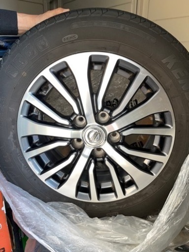 決まりました　タイヤ　夏用　ホイルセット　決まりました