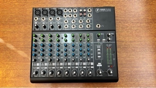 【※ほぼ新品】mackie 1202VLZ4 オーディオミキサー