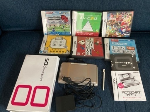 ニンテンドーDS本体 \u0026 ソフト6個