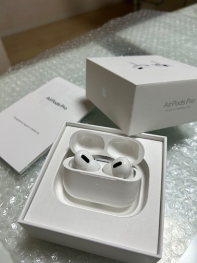 AirPods第二世代 用ケース＋イヤホン両耳(美品)