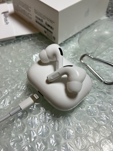 AirPods第二世代 用ケース＋イヤホン両耳(美品)