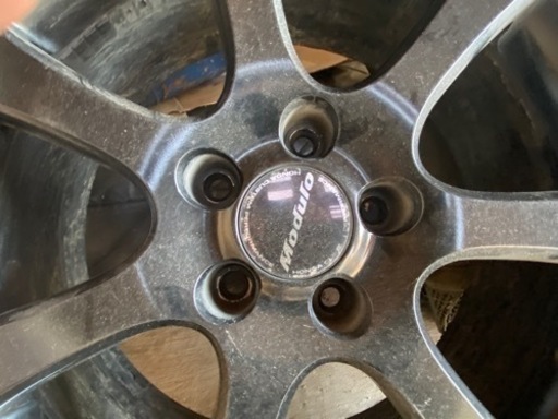 車のパーツ タイヤ、ホイール