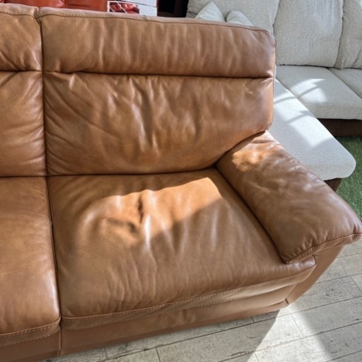 ✨NITORI✨NATUZZI✨定価249,900円✨極上✨本革張り✨3Pソファ✨ソファー✨イタリアの有名メーカーとコラボ商品✨