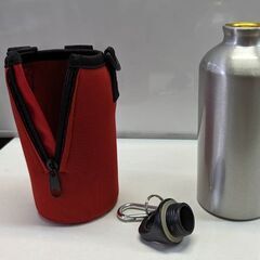 ☆アルミスポーツボトル　携帯ポーチ　未使用品　の画像
