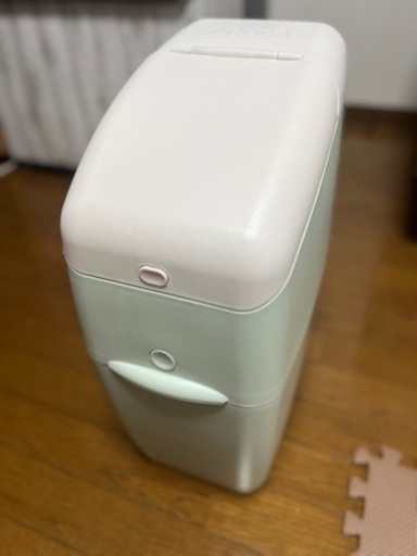 Aprica おむつポット　ゴミ箱