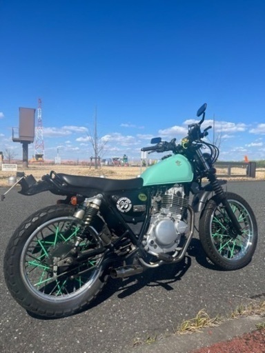 スズキ グラストラッカー カスタム