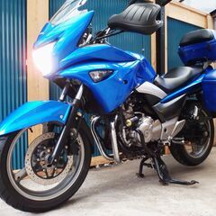 スズキGSR250S・ツアラー仕様の画像