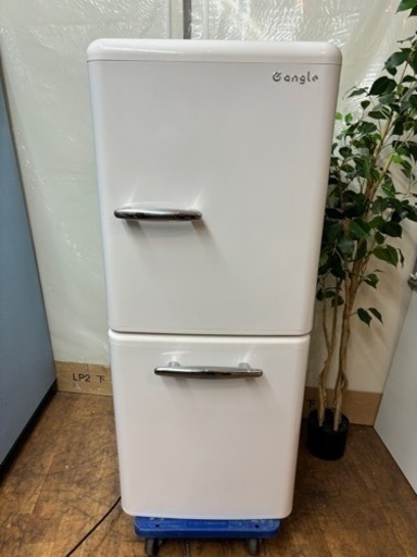 I392 ? ジモティー限定価格！ 人気のレトロデザイン♪ e angle 冷蔵庫 (149L) ⭐動作確認済 ⭐クリーニング済