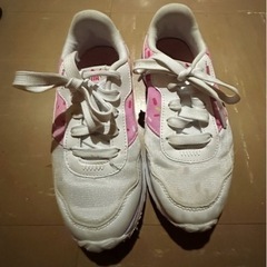 PUMA kids👟シューズの画像
