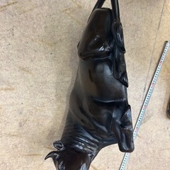 鉄製　守護牛の画像