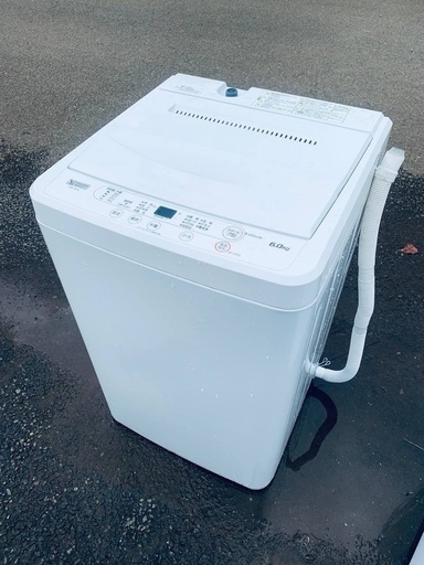 ♦️YAMADA全自動電気洗濯機  【2022年製 】YＷＭ-T60H1
