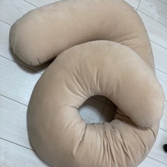 妊婦、ベビー　C型抱き枕値下げしました