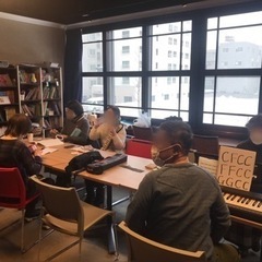 鍵盤ハーモニカ、ピアノ、グループレッスンの画像