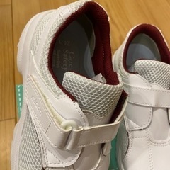 靴/バッグ 靴 スニーカーの画像