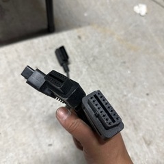 OBD2の3分岐ケーブルの画像