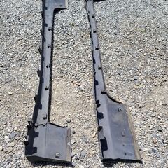 180SX後期純正サイドステップ 最終値引きです