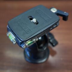 自由雲台 Velbon QHD-71Qの画像