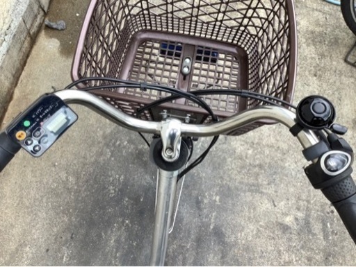 381  パナソニック新機種電動アシスト自転車viviEX26インチシルバーボディー