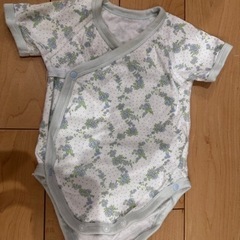 ユニクロbaby 60サイズ 肌着2枚セット