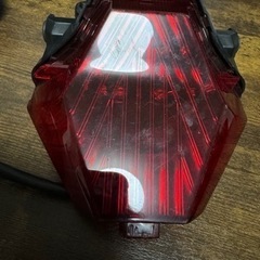 yzf r25 2019テールライト　ハンドルマウントステー　バーハンドル　デイトナのスマホホルダー の画像