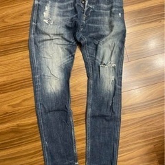 #ディーゼル#DIESEL#ダメージジーンズ#イタリア製#定価5万円