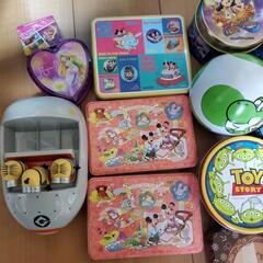 ディズニーランド、USJお菓子の空き缶の画像