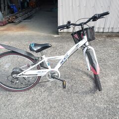 子供用自転車　２４インチの画像