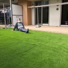 4月7日人工芝お手伝い！【日給12,000円当日現金払い】長久手市片平で人工芝のお手伝い募集（2名）の画像