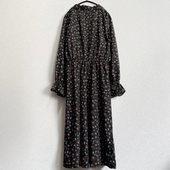 Gleeful ロングワンピースの画像