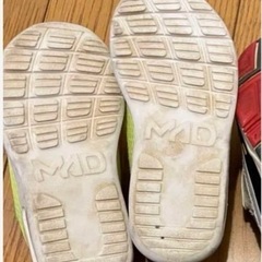 MadFoot 子供用　スニーカーの画像