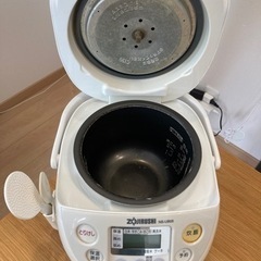 【取引中】象印　炊飯器　コンパクト　3合の画像