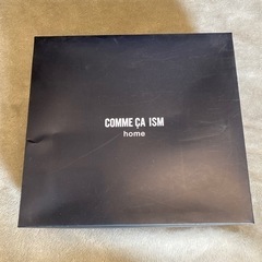 COMME CA ISM リバーシブルひざ掛けの画像