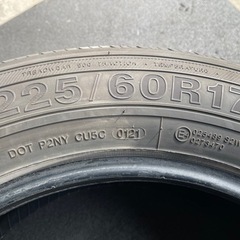 517-1）交換込み！225/60R17バリ山中古1本！21年製DELINTEの画像