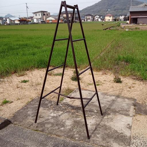 スチール製脚立