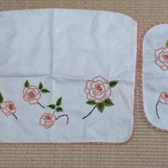 ハンドメイド 刺繍入り鏡台カバー、クロスの画像