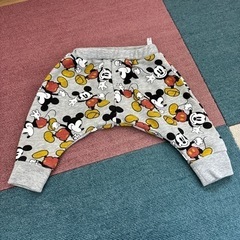 新品未使用　70センチ　ディズニー　ズボン