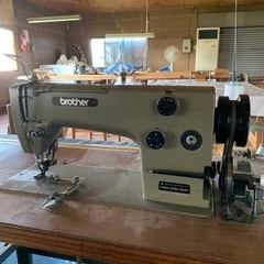 業務用ミシン