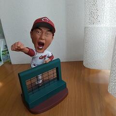 新井貴浩ボブルヘッド人形