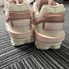 靴/バッグ 靴 スニーカーの画像