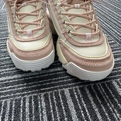 靴/バッグ 靴 スニーカーの画像