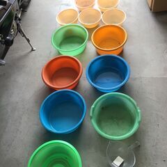 プラスチック製の容器