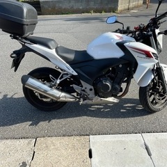 キレイなバイク　HONDA CB400Fの画像