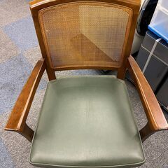 【中古】maruni マルニ マルニ木工 肘付き デスクチェア キャスター付 ロッキングチェア 家具 回転式の画像
