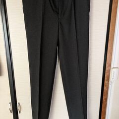 スーツ　未使用　チャコールグレーの画像