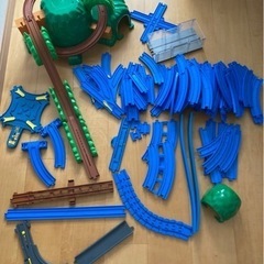 TOMY プラレール